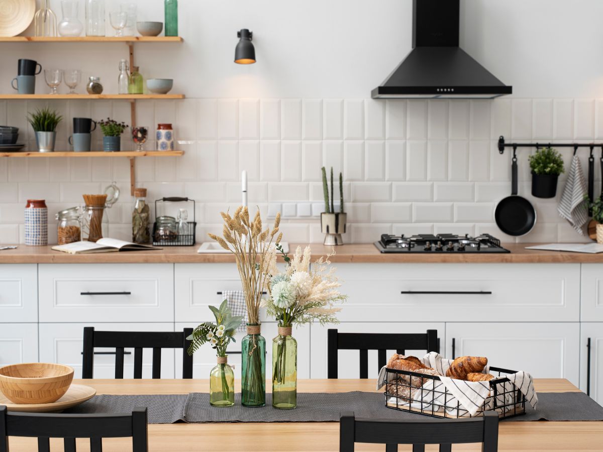 Kiến trúc TQT chuyên thiết kế kiến trúc nội thất và xây nhà trọn gói cho các công trình nhà phố, biệt thự